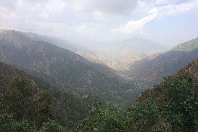 5-Day Northern Ethiopia Tour : 3D Simien Mountains Trek & Axum. - Why Axum and the Simiens work so well together