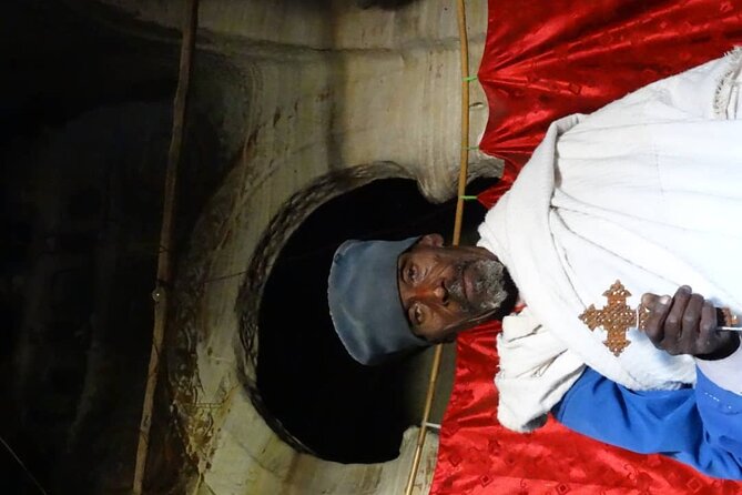 5 days Exploring North Ethiopia's Rich History and Culture - Day 4: Lalibela’s northwestern churches