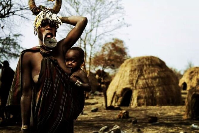 6 days Omo valley cultural Tour - Day 2: Konso terraces, Ari pottery, and food preparation