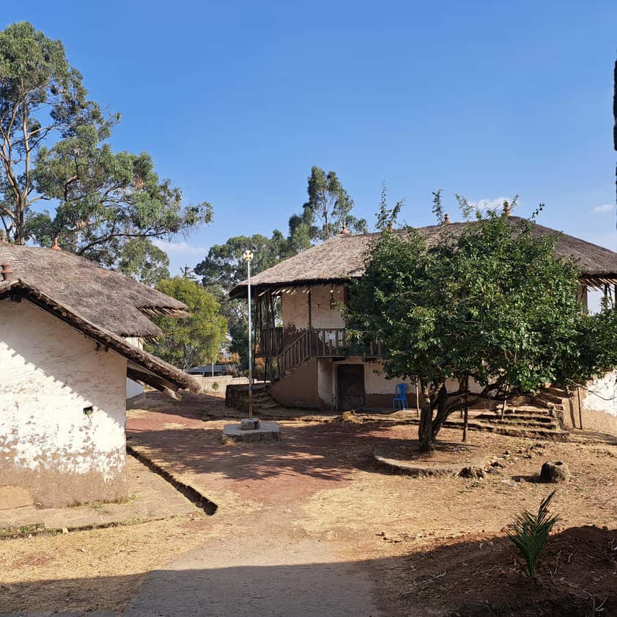Addis Ababa at a Glance - Monuments and old city landmarks
