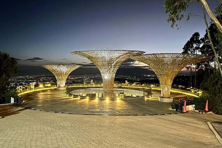 Addis Ababa: City Highlights Guided Tour with Entry Tickets - A smart first look at Addis Ababa
