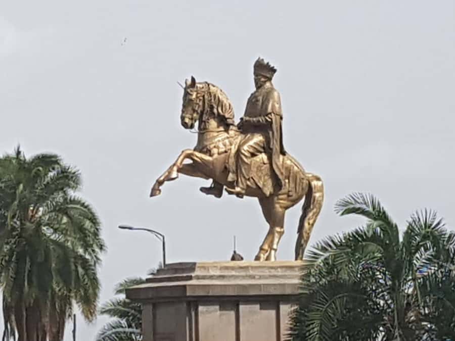 Addis Ababa Essentials: Flexible Full-Day City Sightseeing - Monuments, occupation, and the city between stops