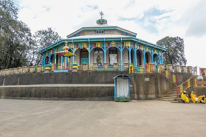 Addis Ababa +Mount Entoto View Point,Museums Palace Market Tours - Lunch, honey, and the flexible final stops