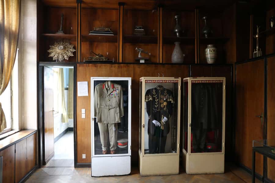 Authentic Addis Ababa Experience with Local Guide & Driver - A local home, Shiro Meda, and women’s pottery