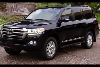 Car Rental with Private Driver