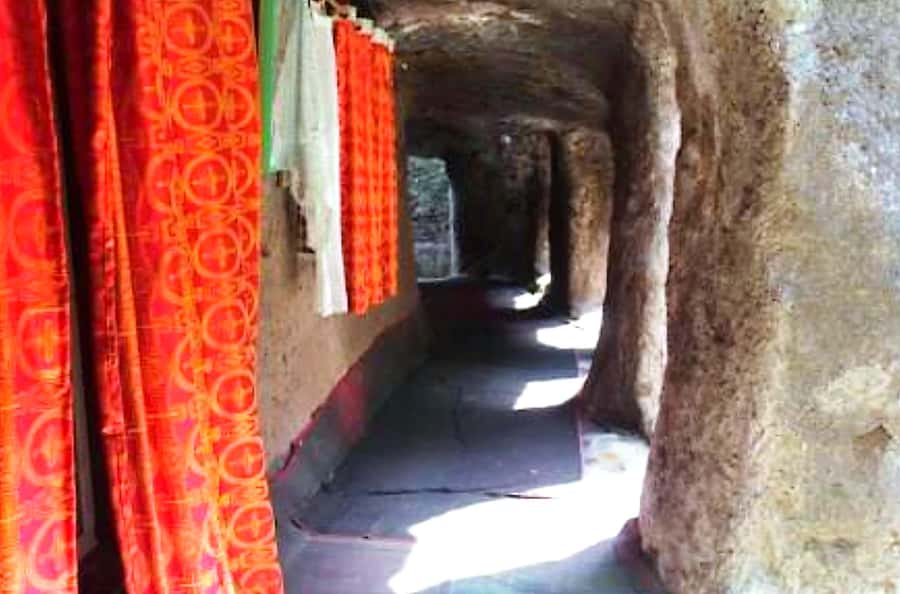 Day trip Adadi Mariam, Melka Kunture and Tiya stele - Tiya’s carved stelae and unanswered questions