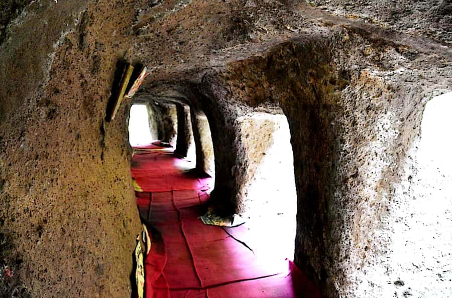 Day trip Adadi Mariam, Melka Kunture and Tiya stele - Weather, clothing, and comfort