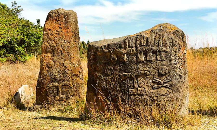Day trip Adadi Mariam, Melka Kunture and Tiya stele - Starting from Addis Ababa