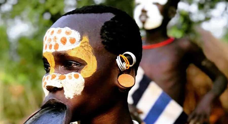 From Arba Minch: 4-Day Omo Valley Tribal Guided Tour - Mursi village and the meaning behind lip plates