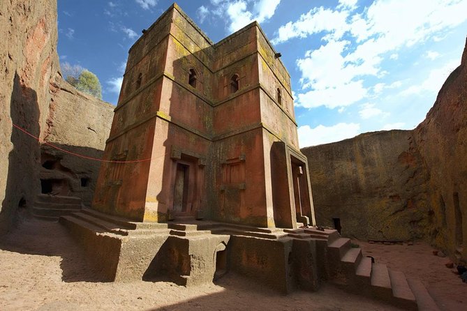 Historical-tour Lalibela Gonder & Bahir Dar - Day 3: The long road to Lalibela
