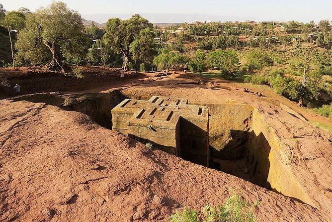 Lalibela 3 Days/ 2 Nights Tour package - Day 1: from Addis Ababa to the northern church group