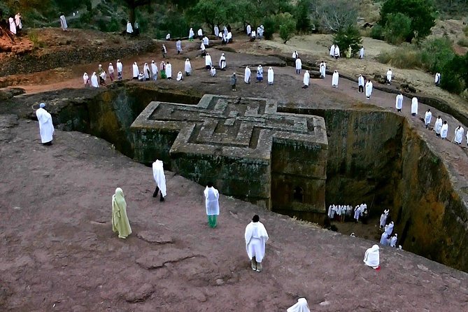 Lalibela Full Day Guided Tours With Hotel & Airport Pickup - Meeting your driver at Lalibela Airport
