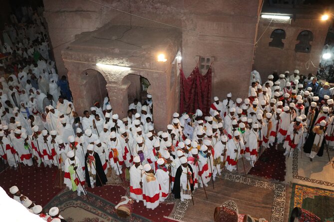 Lalibela Rock Churches Guided Tour - The noon to 2 p.m. break