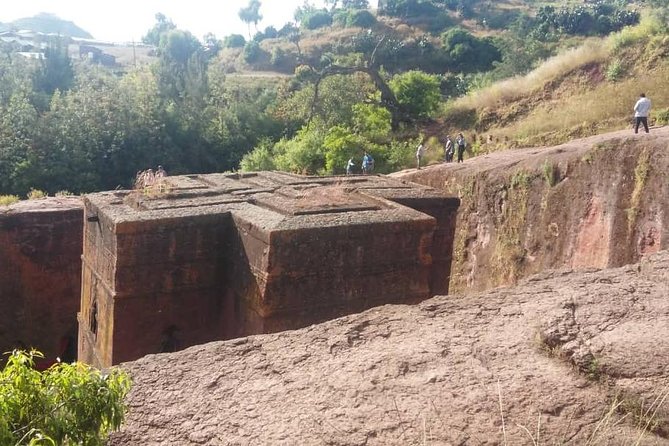 Tour 11 monolithic rock churches & museum in Lalibela & cave church with mummies - Private transport, timing, and physical demands
