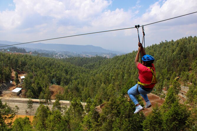 Transit passengers, layover tour through Adiss Abeba - Mercato: a quick look at everyday Addis